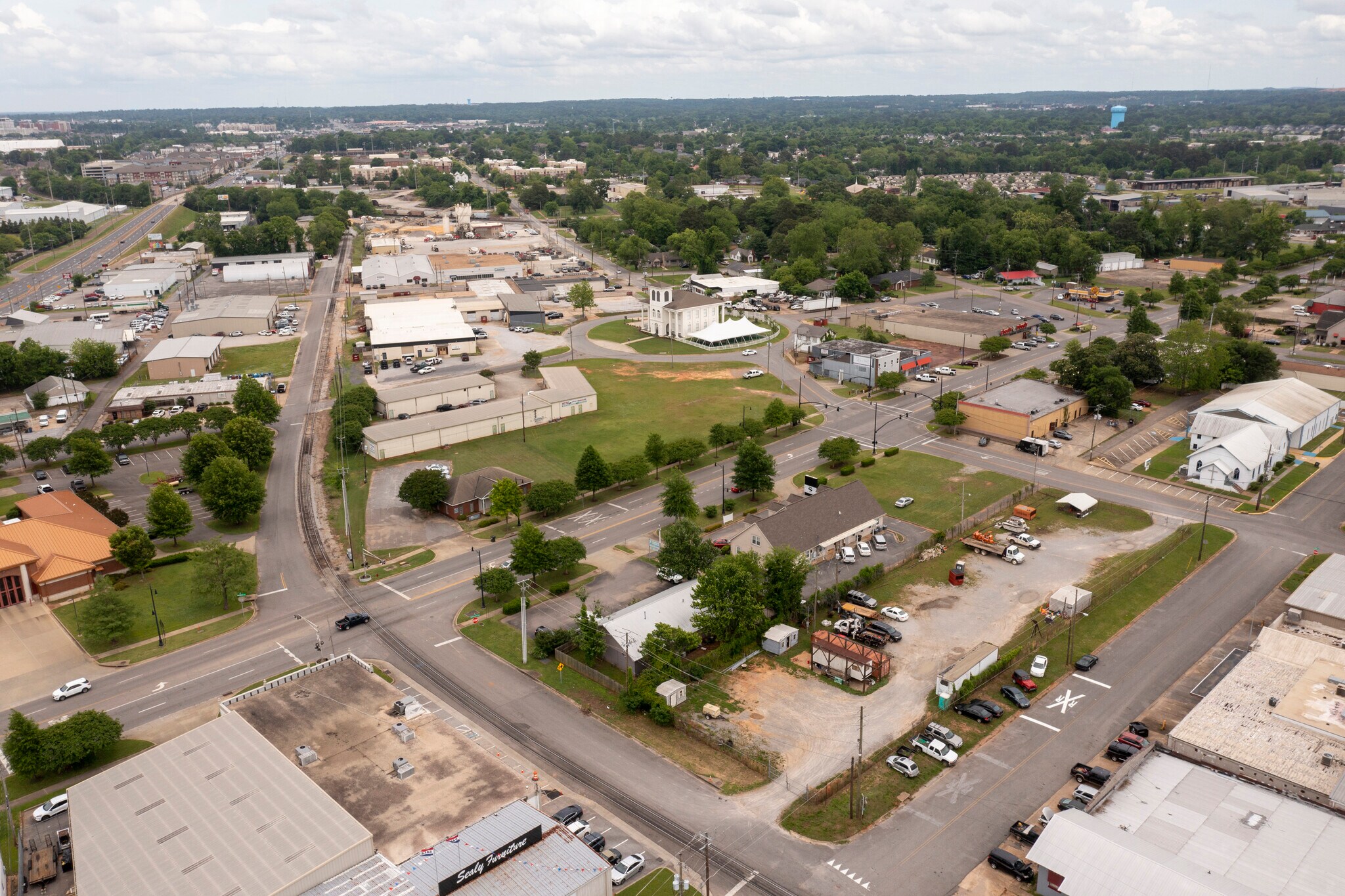 1600 Greensboro Ave, Tuscaloosa, AL for sale Building Photo- Image 1 of 28