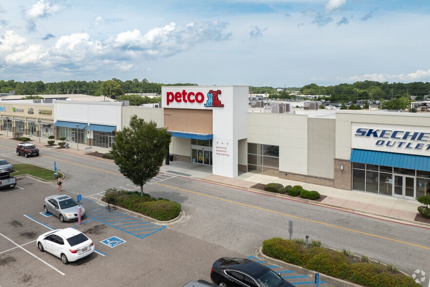 1250 Satchel Paige Dr, Mobile, AL for sale - Primary Photo - Image 1 of 1