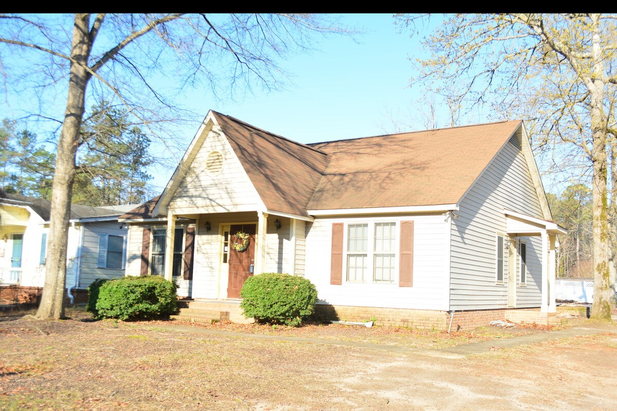 140 Friarsgate Blvd, Irmo, SC 29063