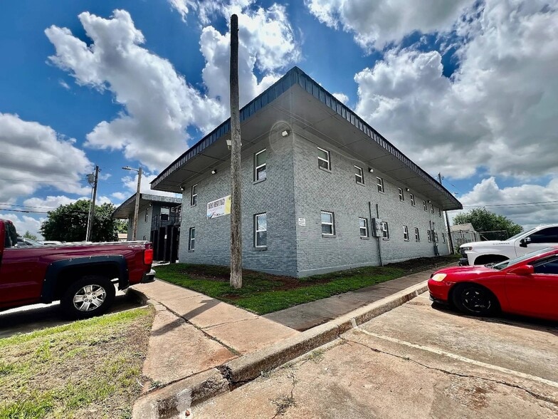 3100 S Dumas Ln, Oklahoma City, OK for sale - Building Photo - Image 1 of 20