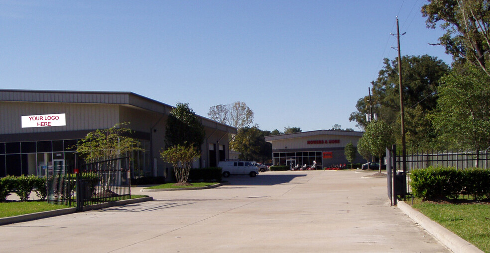 14925 Stuebner Airline Rd, Houston, TX for lease - Building Photo - Image 1 of 1