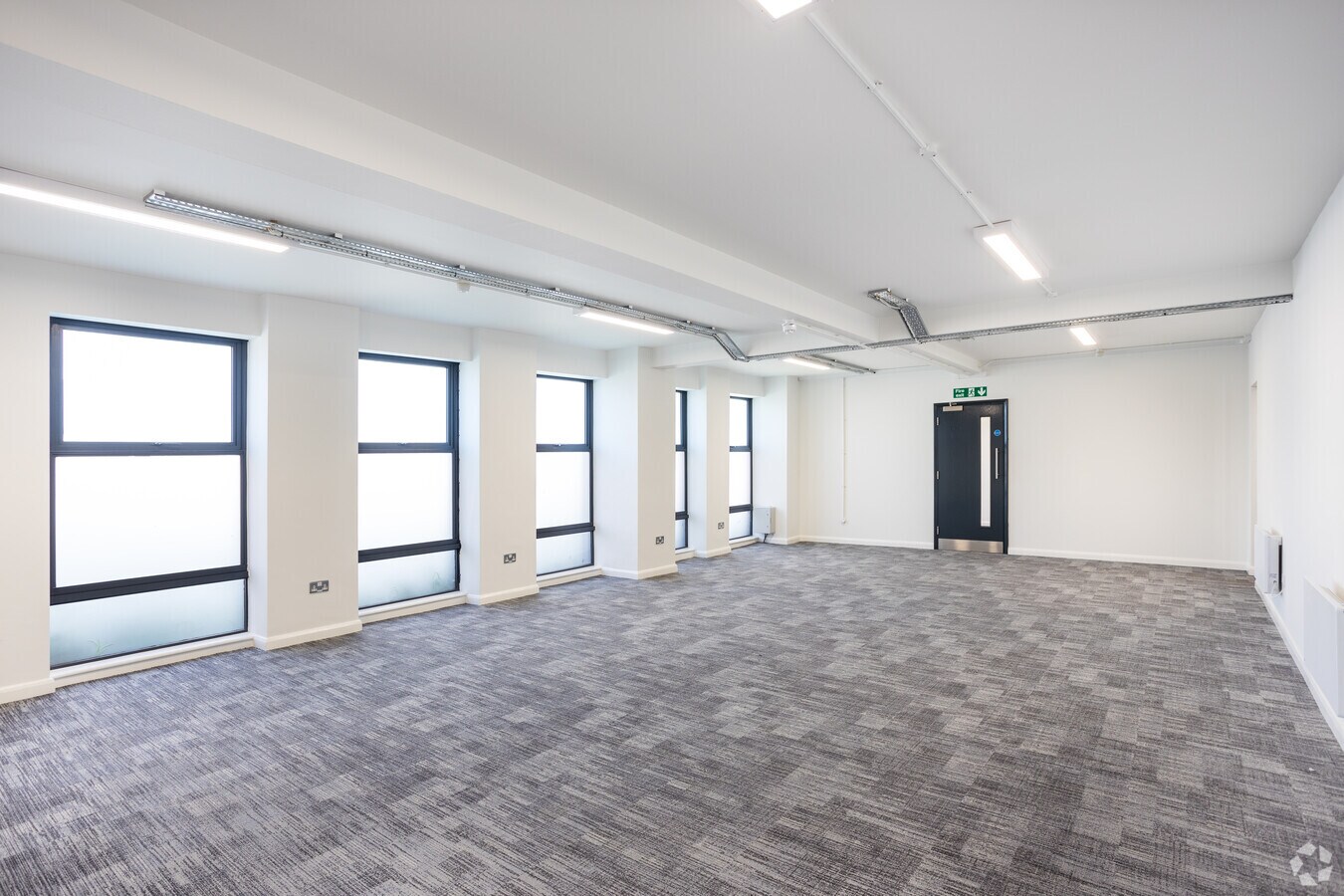 Hubert Rd, Brentwood, ESS CM14 4JY