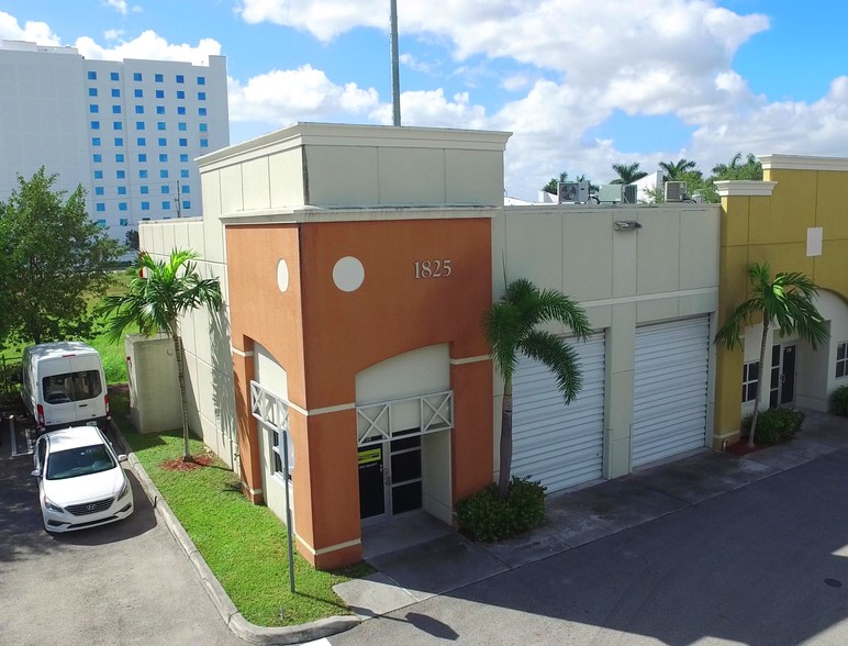 1825 NW 112th Ave, Miami, FL for sale - Building Photo - Image 1 of 1