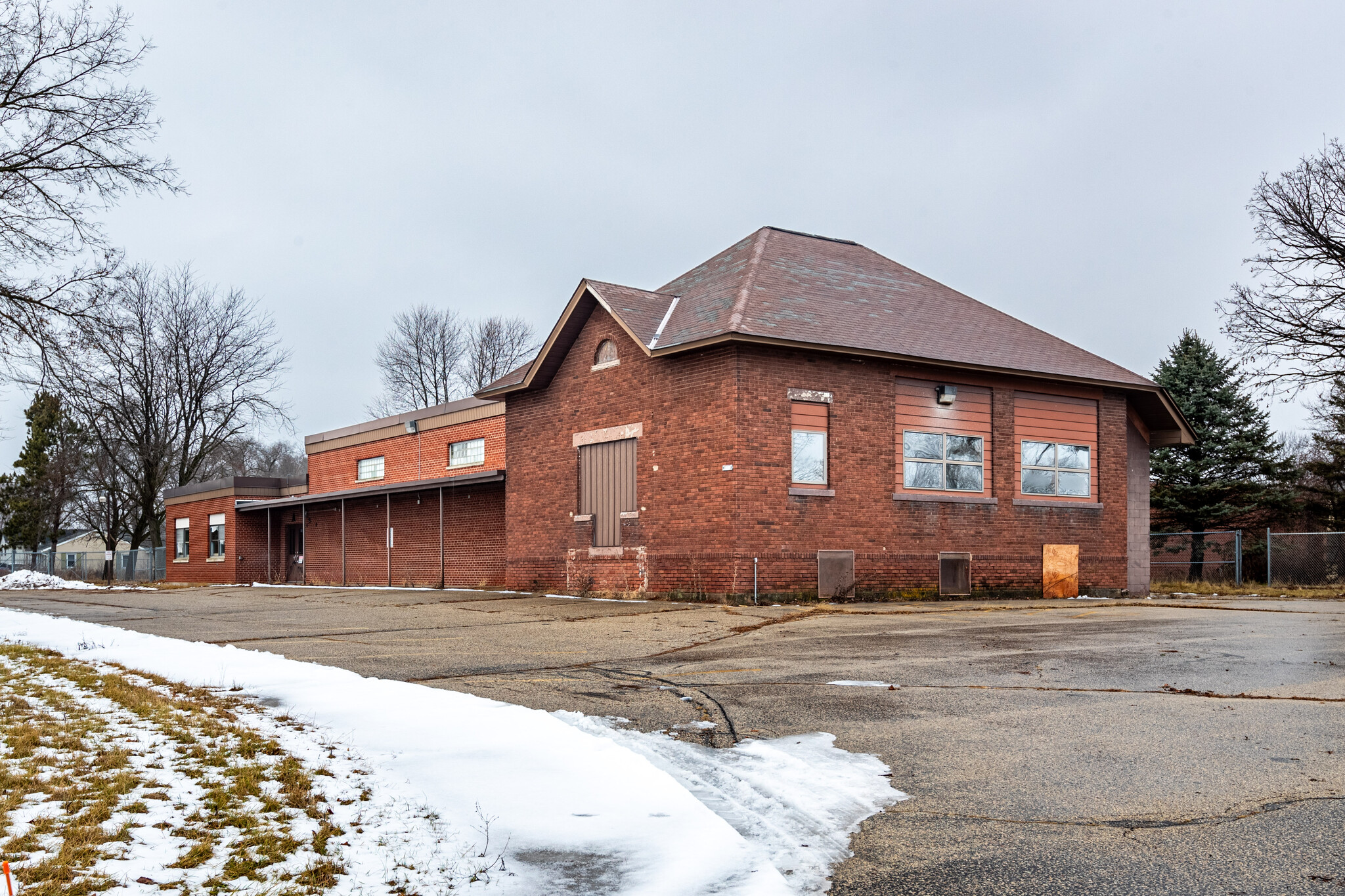 W7908 County Road Z, Onalaska, WI for sale Primary Photo- Image 1 of 32