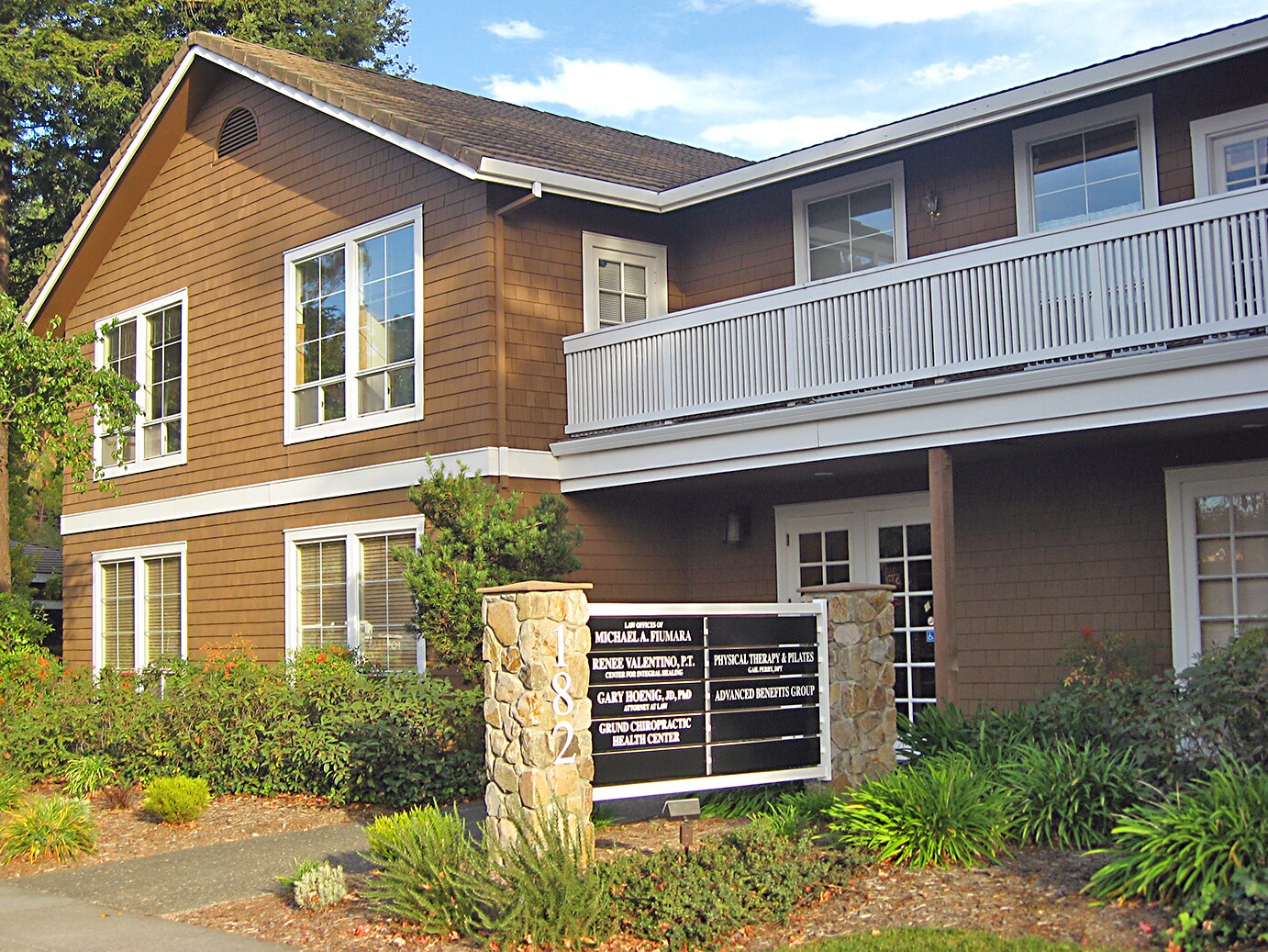 182 Farmers Ln, Santa Rosa, CA for lease Building Photo- Image 1 of 6