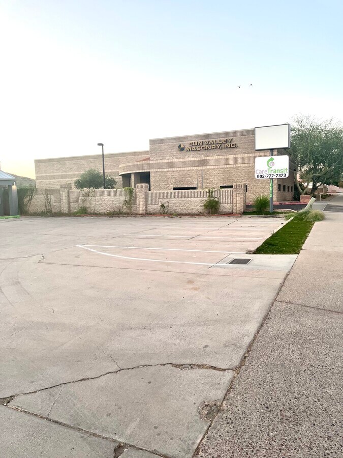 10812 N Cave Creek Rd, Phoenix, AZ 85020 Retail for Sale