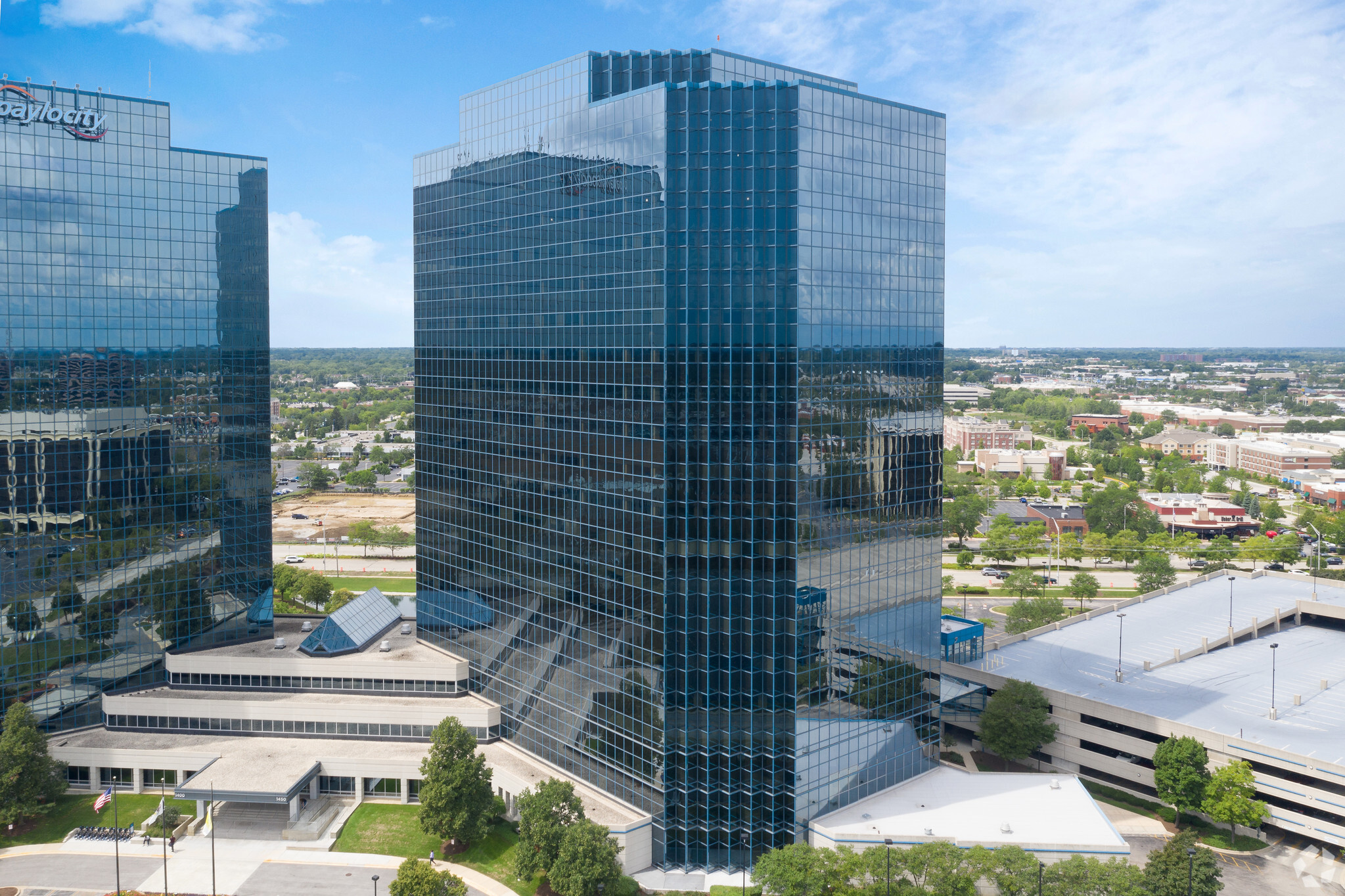 1400 American Ln, Schaumburg, IL 60173 - Schaumburg Tower I | LoopNet