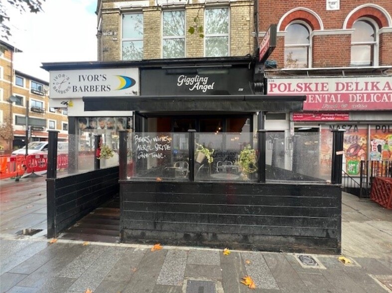 338 Kilburn High Rd, London for lease - Building Photo - Image 1 of 1