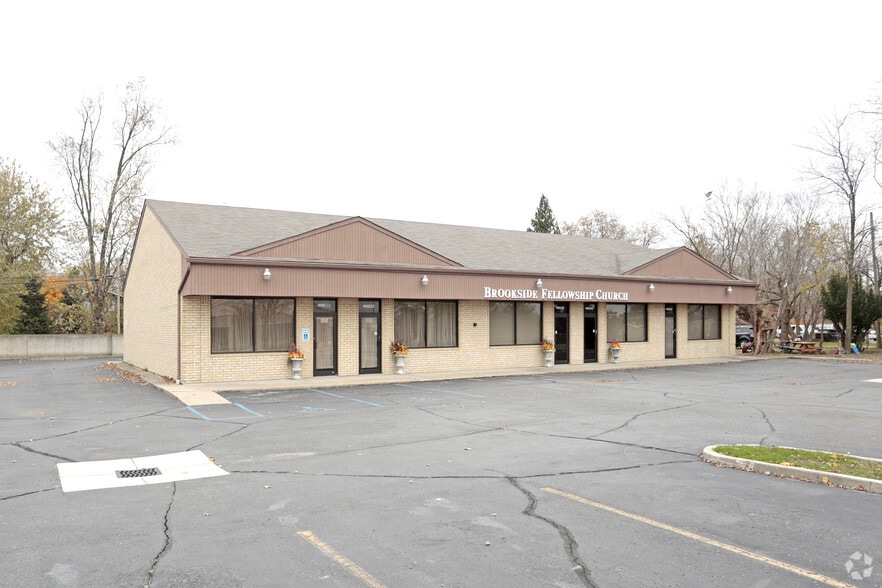 49532-49540 Gratiot Ave, Chesterfield, MI for lease - Building Photo - Image 1 of 16