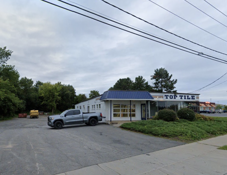 4561 Commercial Dr, New Hartford, NY for sale - Building Photo - Image 1 of 1