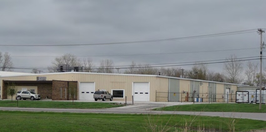 6901 Ardmore Ave, Fort Wayne, IN for sale - Primary Photo - Image 1 of 1