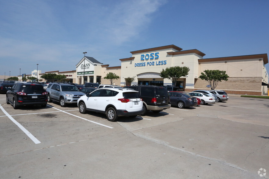 20200 Katy Fwy, Katy, TX for lease - Primary Photo - Image 1 of 20