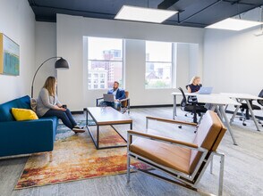 3120 Southwest Fwy, Houston, TX for lease Interior Photo- Image 2 of 6