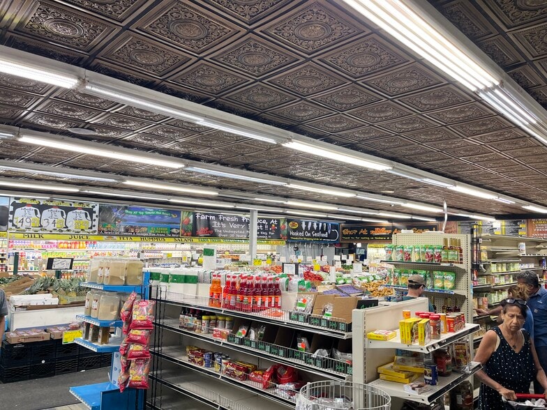 420 S Broadway, Yonkers, NY for lease - Building Photo - Image 1 of 2