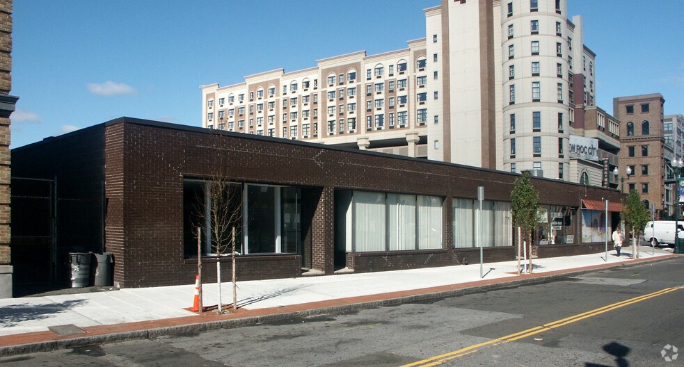 15 25 Anderson St New Rochelle Ny 10801 Loopnet Com
