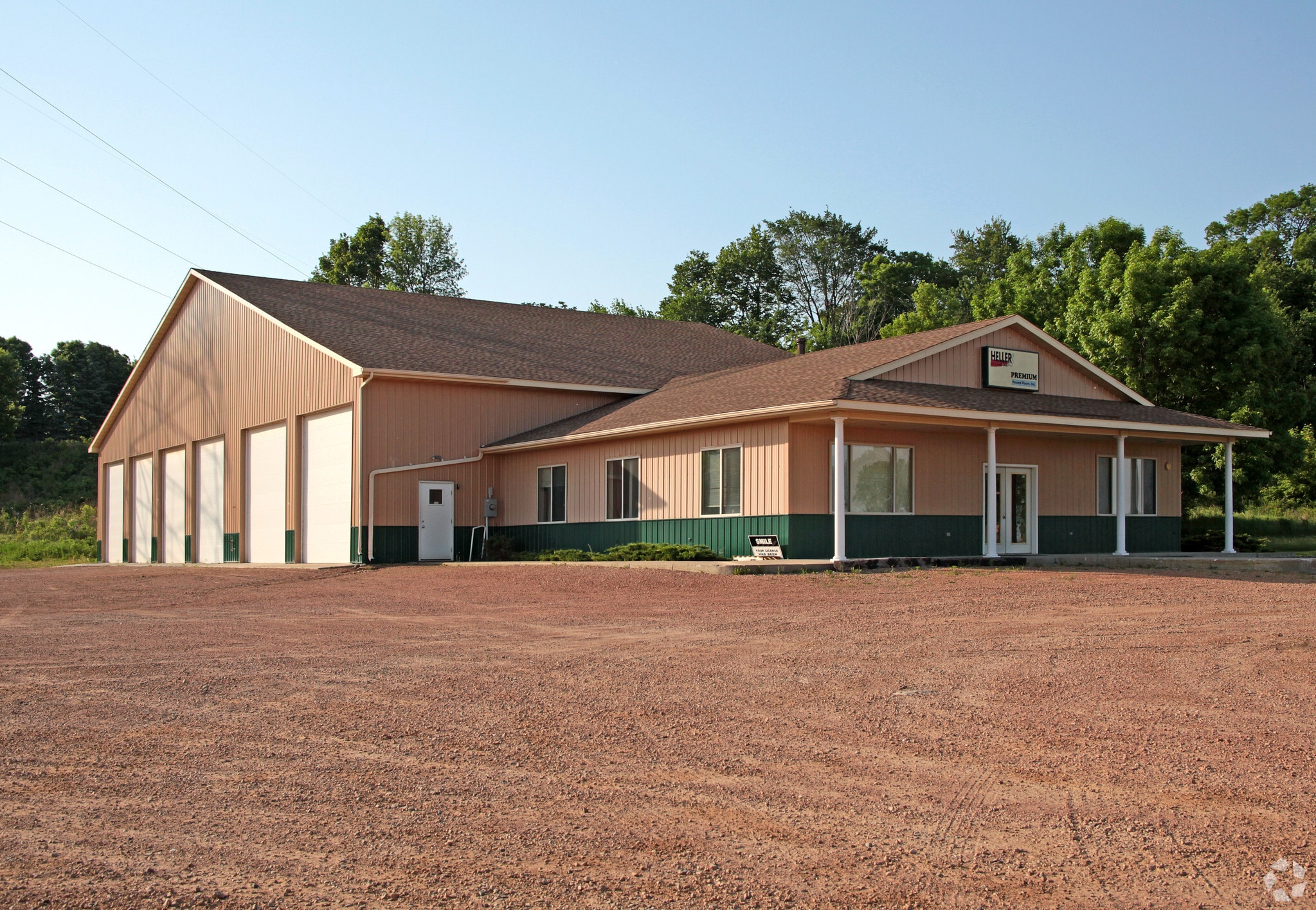 1480 W 3rd Ave W, Shakopee, MN for sale Primary Photo- Image 1 of 1