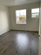 827 E Jefferson Blvd, Los Angeles, CA for lease Interior Photo- Image 1 of 6