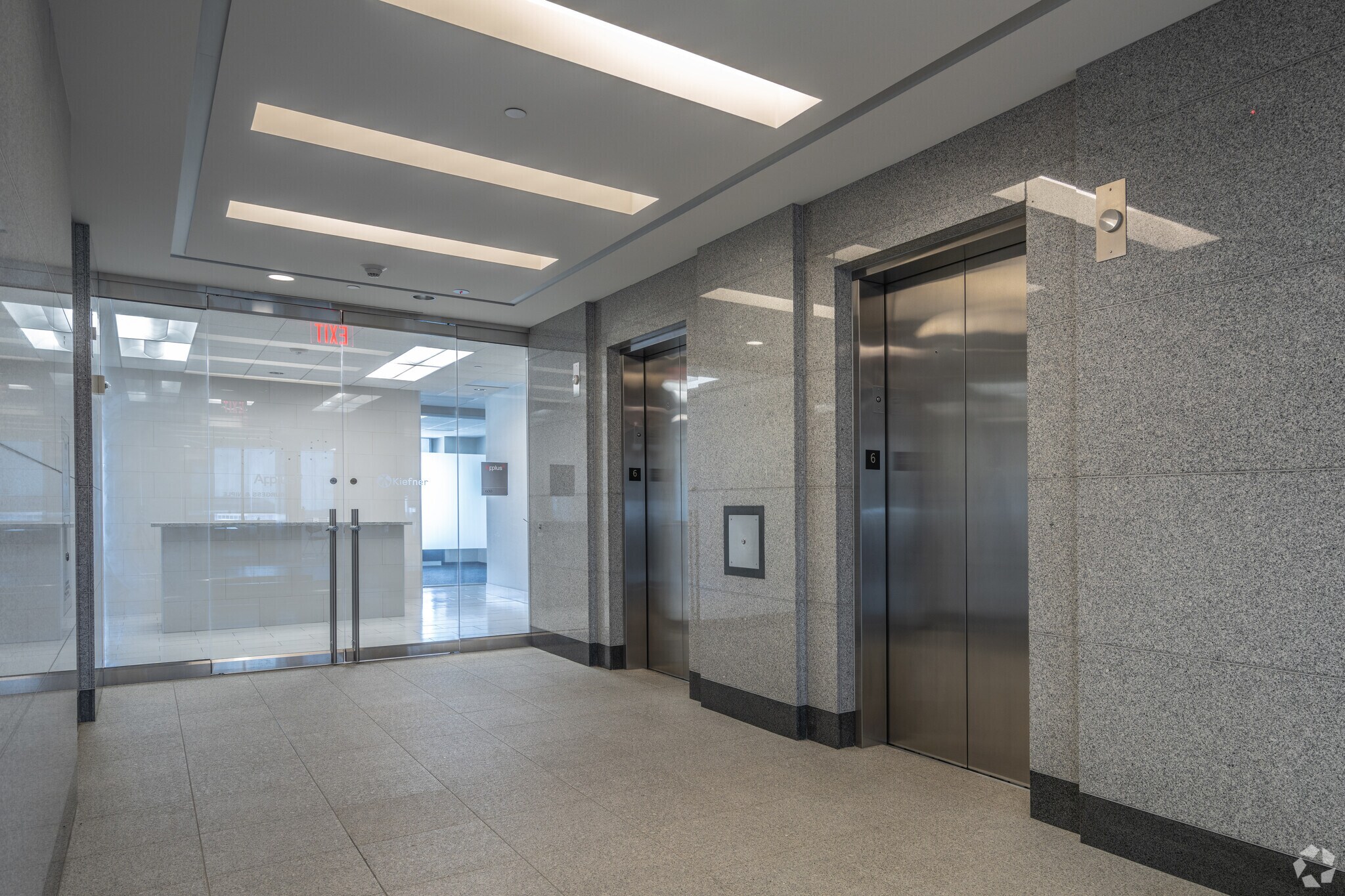 3 Sugar Creek Center Blvd, Sugar Land, TX 77478 - Imperial Plaza | LoopNet