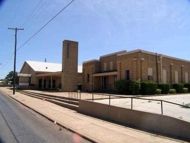 800 Lamar St, Sweetwater, TX for sale - Building Photo - Image 3 of 3