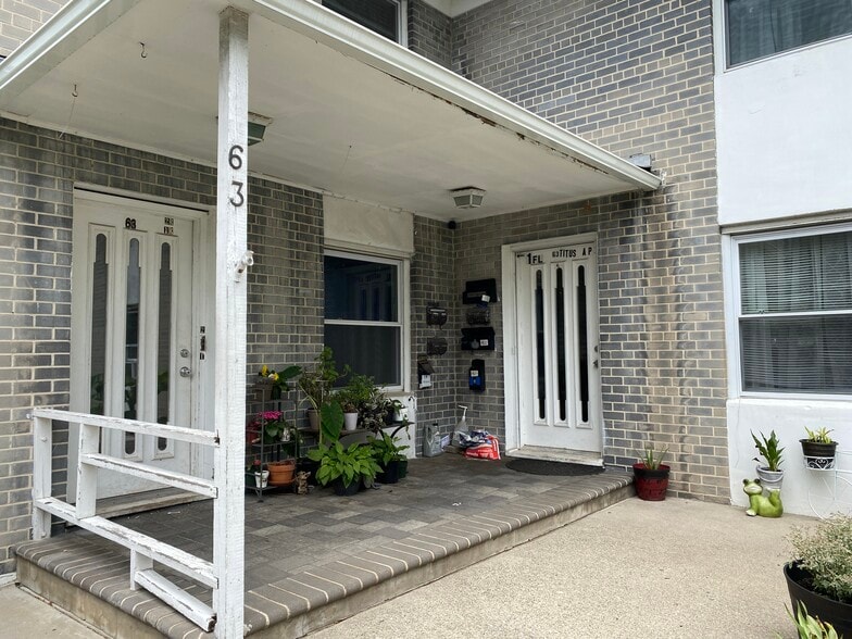 63 Titus Ave, Staten Island, NY for sale - Building Photo - Image 2 of 18