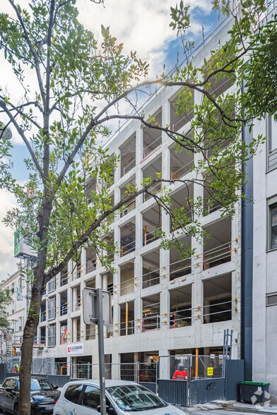 36 Rue Du Chemin Vert, Paris for lease - Building Photo - Image 2 of 4