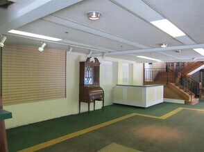 926-944 4th Ave, Huntington, WV for lease Interior Photo- Image 2 of 6