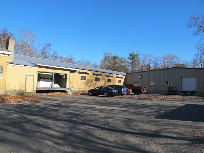 18 Lithgow Street, Winslow, ME for lease - Building Photo - Image 2 of 4