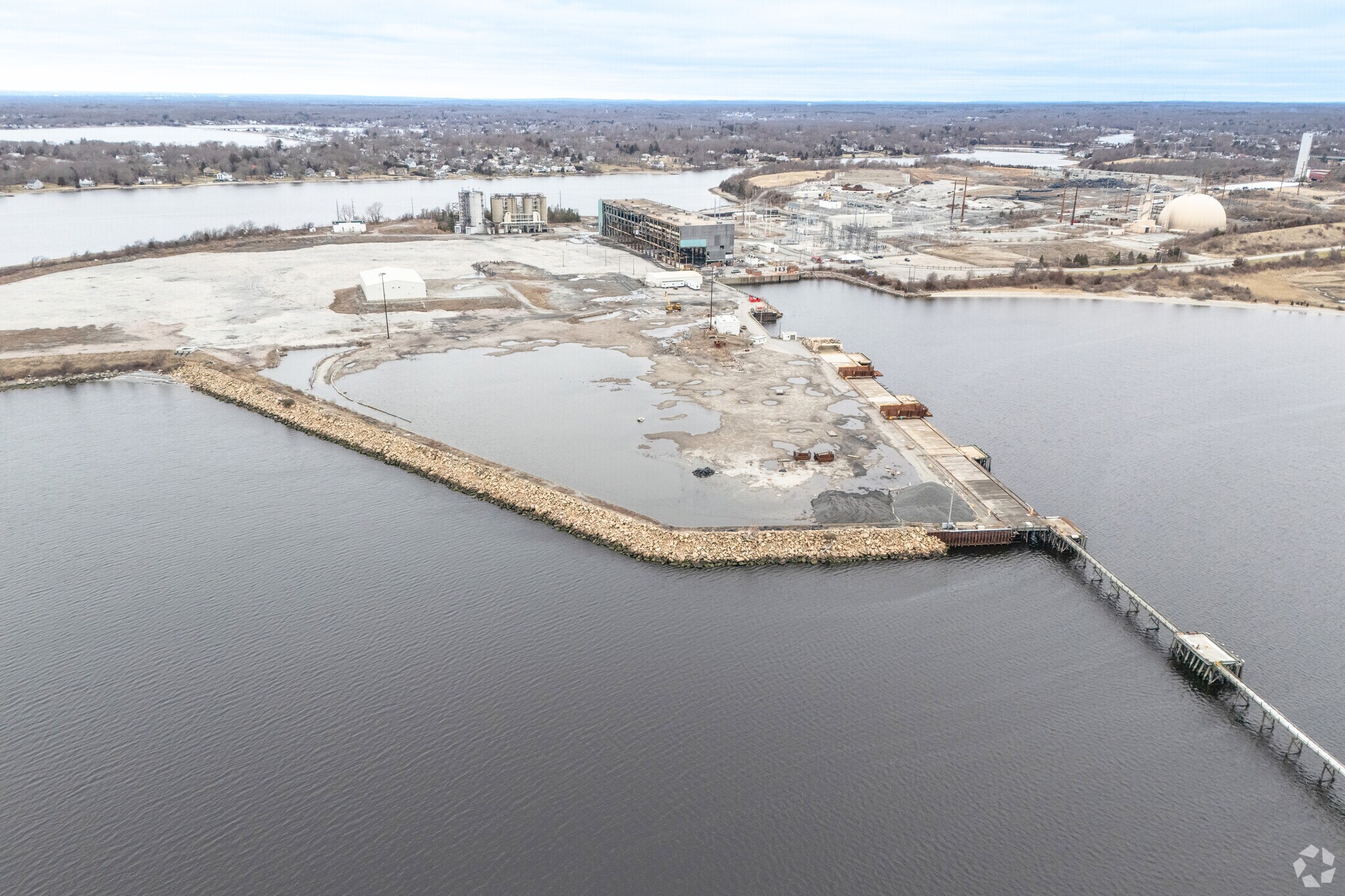 1 Brayton Point Rd, Somerset, MA 02725 82,000 SF MFG Building