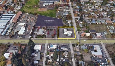 5094 Main St, Springfield, OR - AERIAL  map view