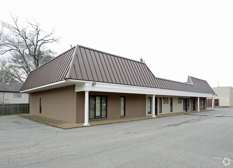 5500 Poplar Ave, Memphis, TN for lease - Primary Photo - Image 1 of 16