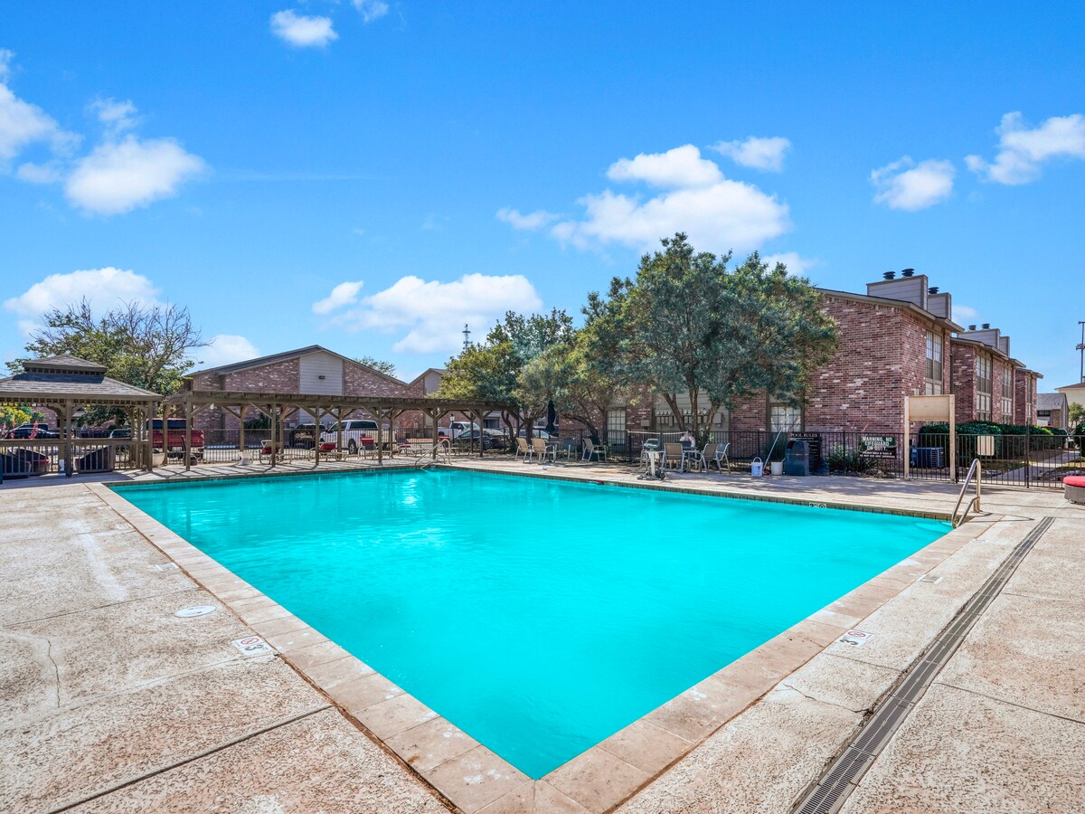 5050 Tanglewood Ln, Odessa, TX for sale Building Photo- Image 1 of 1