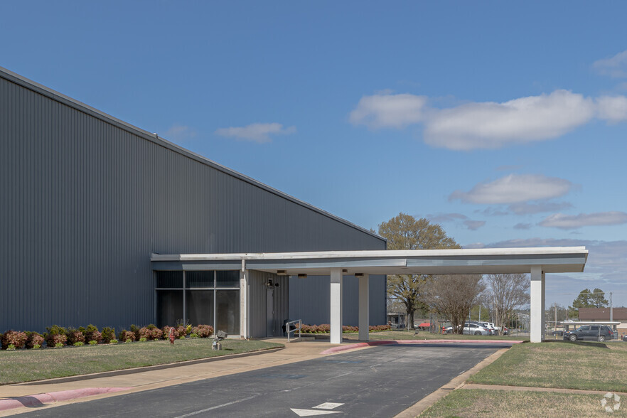 6400 Jenny Lind Rd, Fort Smith, AR for lease - Building Photo - Image 3 of 5