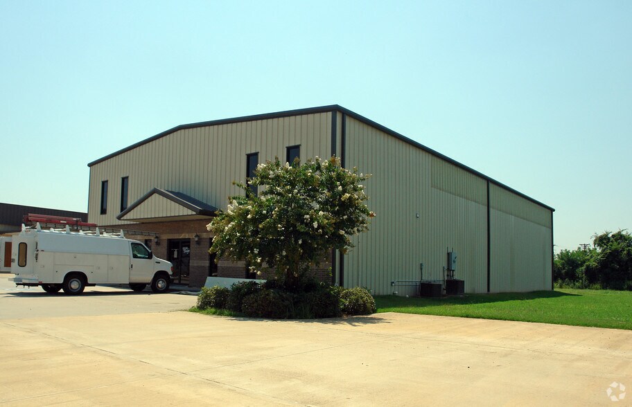 4710 Viking Dr, Bossier City, LA for lease - Building Photo - Image 3 of 4