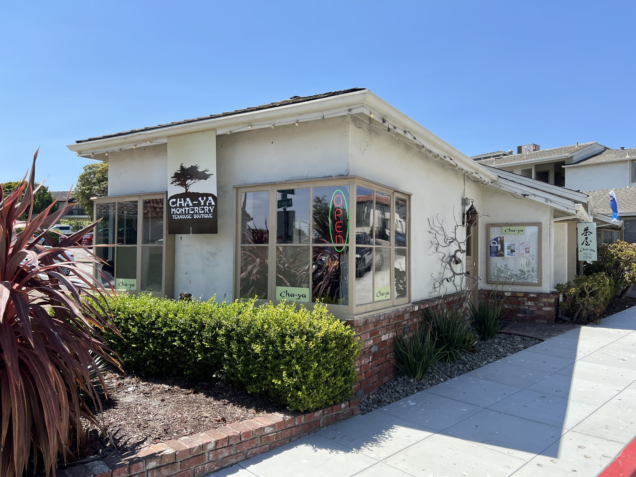 108-122 Webster St, Monterey, CA for lease Building Photo- Image 1 of 6