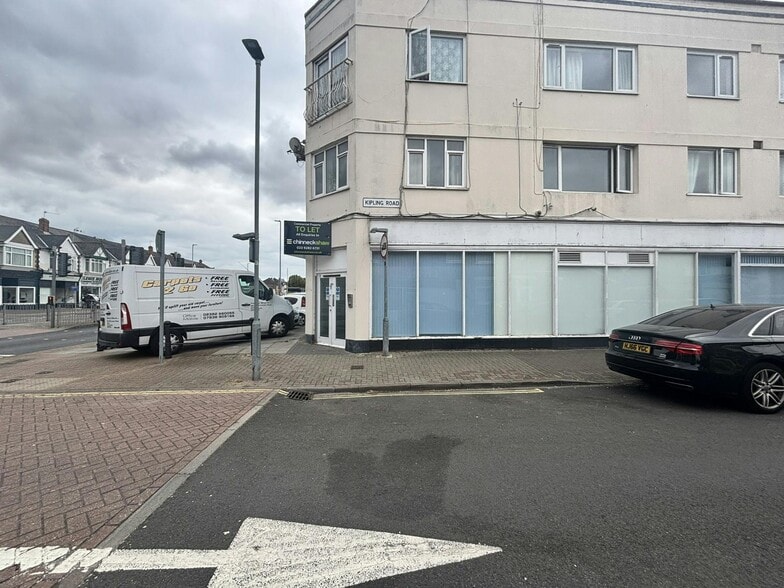 377-387 London Rd, Portsmouth for lease - Building Photo - Image 1 of 12