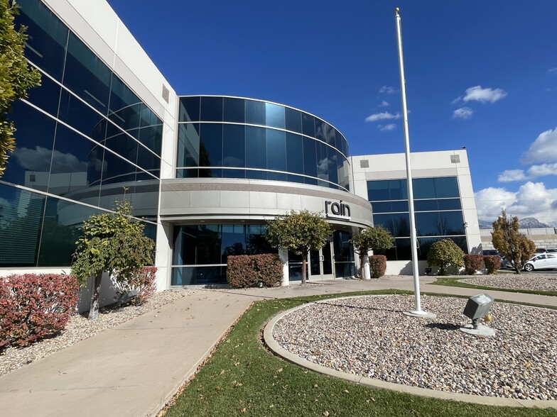 1365 W Business Park Dr, Orem, UT for lease - Building Photo - Image 3 of 14