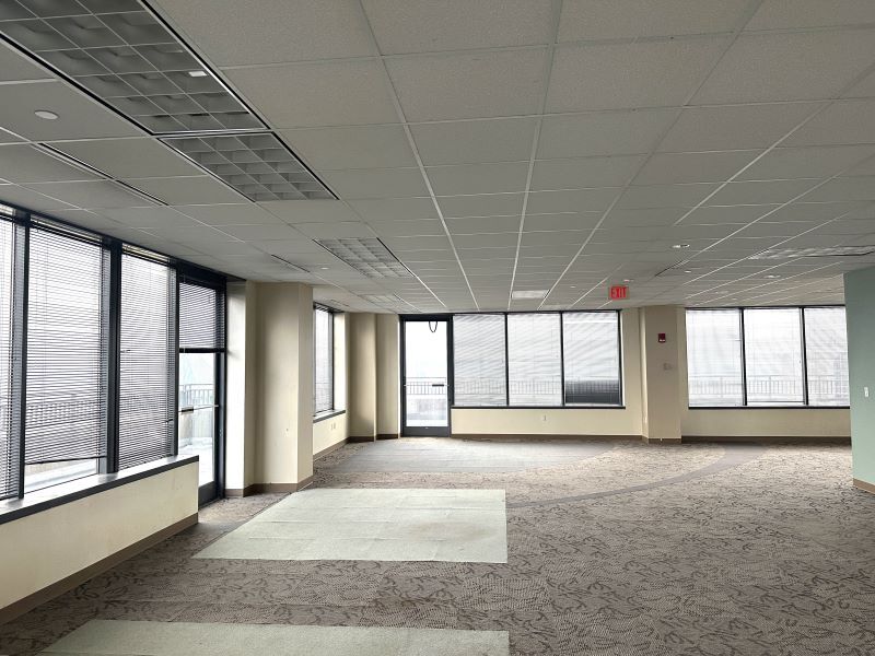 1 S Main St, Dayton, OH for lease Interior Photo- Image 1 of 3