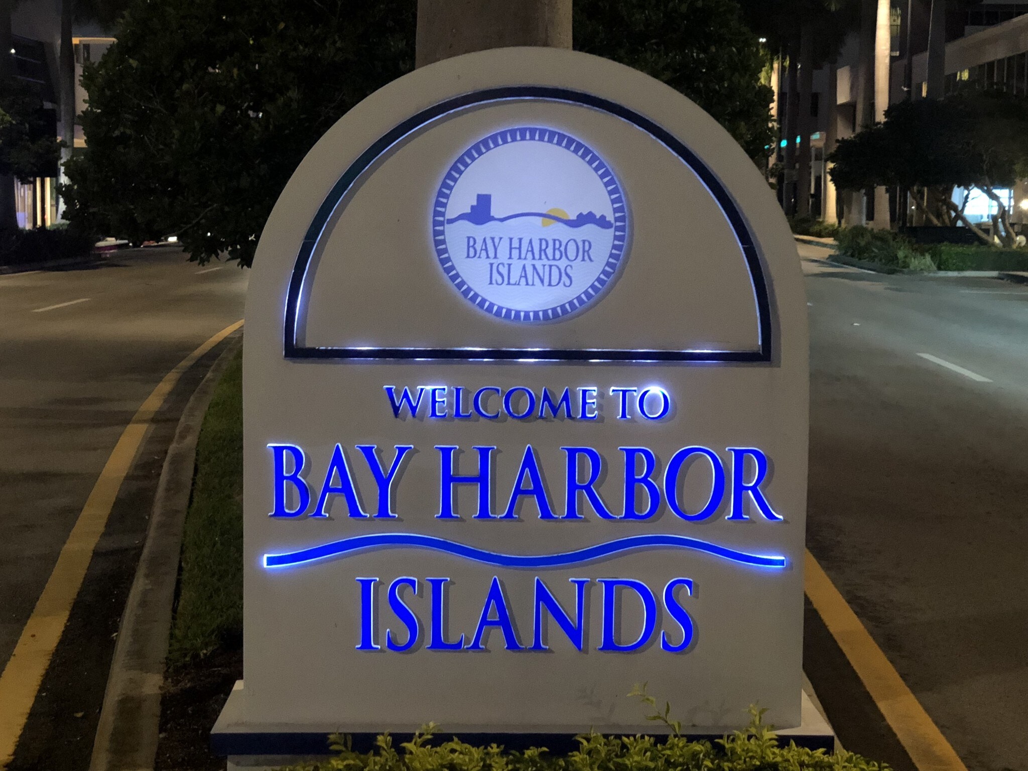 1020 93rd St, Bay Harbor Islands, FL for sale Building Photo- Image 1 of 1