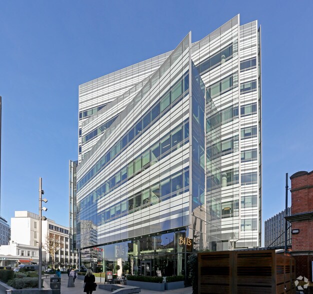 10 Hammersmith Grove, London for lease - Building Photo - Image 2 of 6