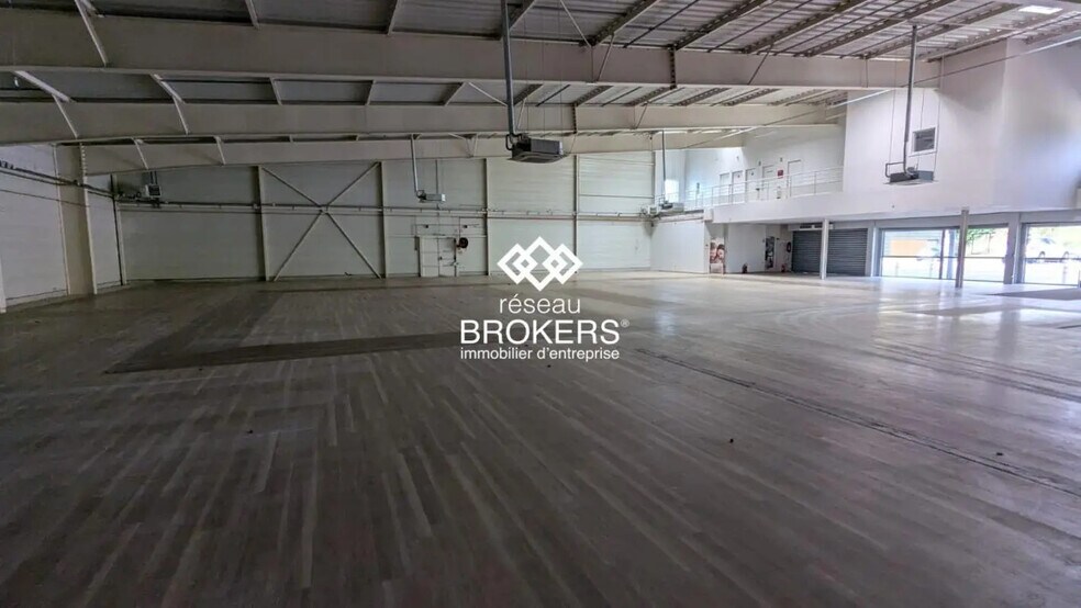 Retail in Otterswiller for lease - Building Photo - Image 2 of 2