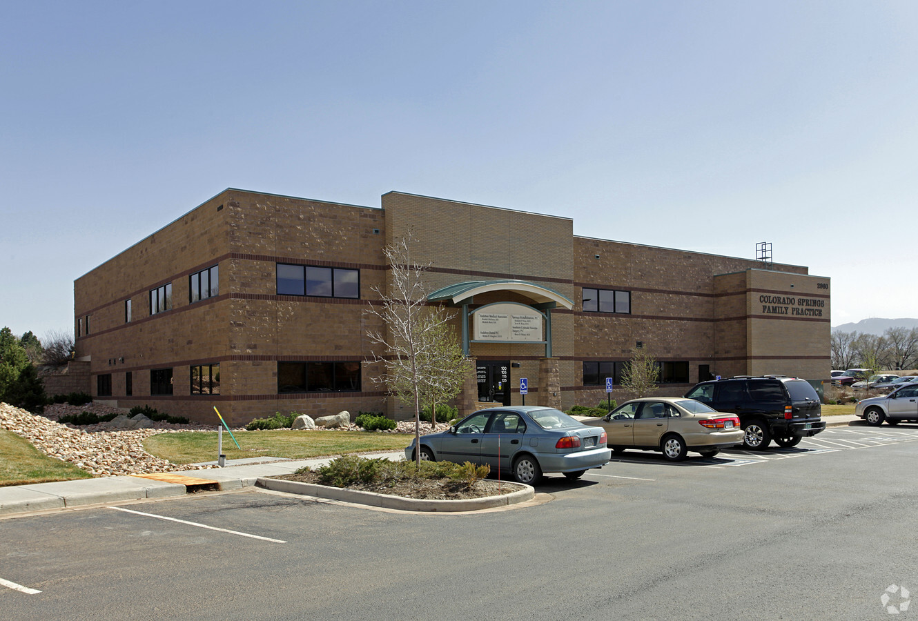 2960 N Circle Dr, Colorado Springs, CO, 80909 - Office Space For Lease ...