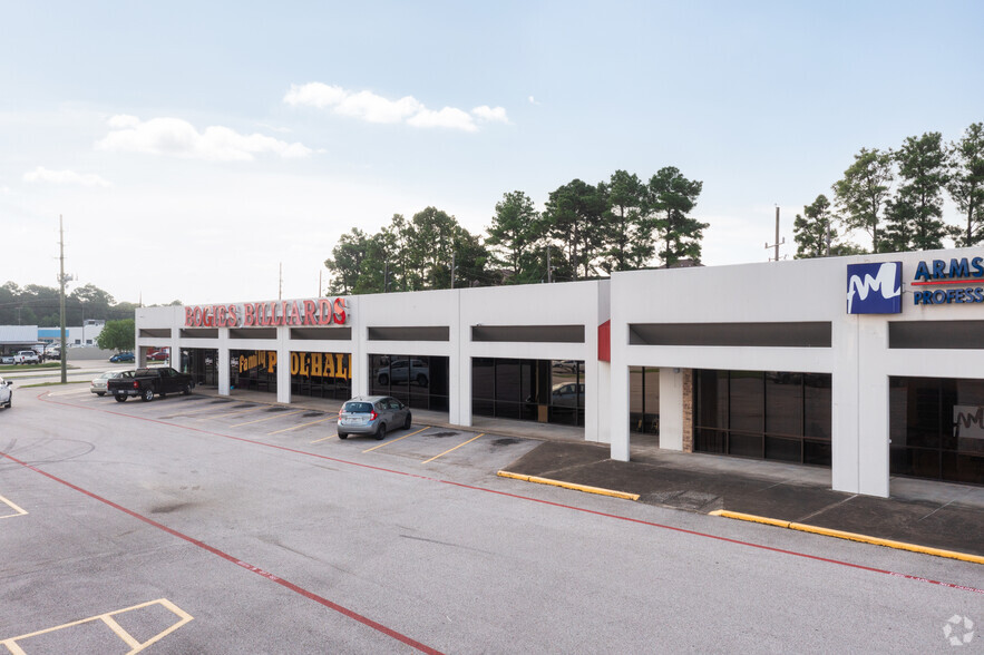 3040 Fm 1960 Rd E, Houston, TX for lease - Building Photo - Image 1 of 6