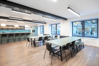 4-8 Maple St, London for lease Interior Photo- Image 1 of 5