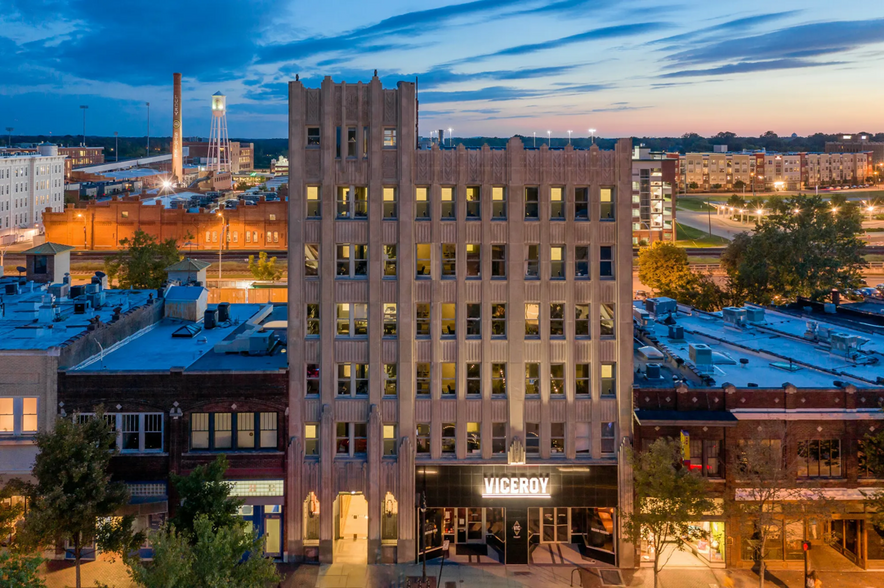 331-335 W Main St, Durham, NC for sale - Building Photo - Image 1 of 12