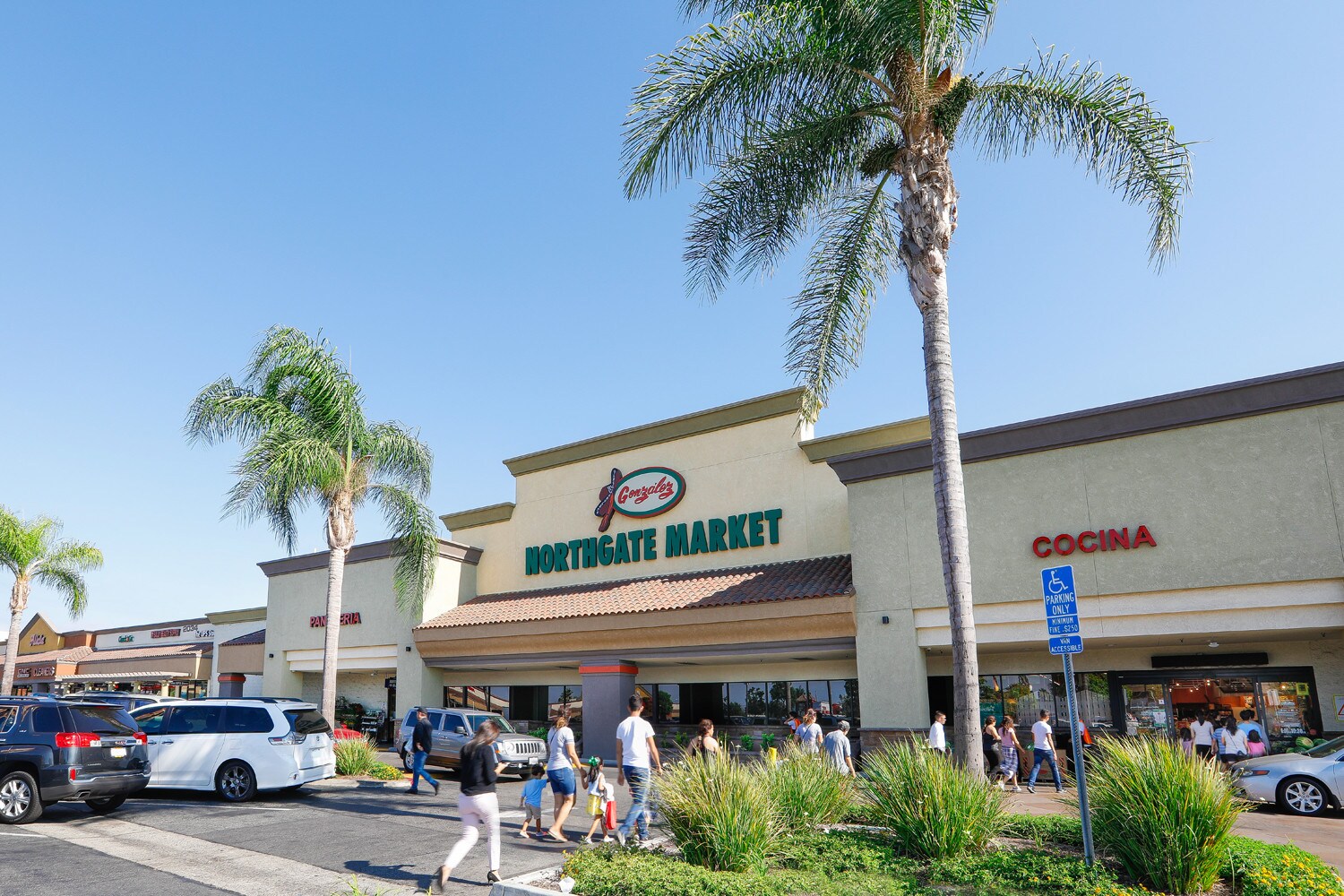 2002-2320 E Lincoln Ave, Anaheim, CA 92806 - Anaheim Town Square | LoopNet