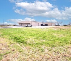 2771 S Foster Rd, San Antonio TX - Fulfillment Center