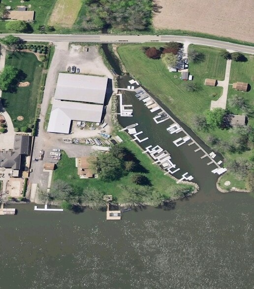 2749 River Rd, Kankakee, IL for sale - Aerial - Image 1 of 1