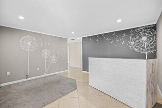 10080-10126 Ocean Hwy, Pawleys Island, SC for lease Interior Photo- Image 2 of 21