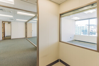 1500 SW 1st Ave, Portland, OR for lease Building Photo- Image 2 of 6