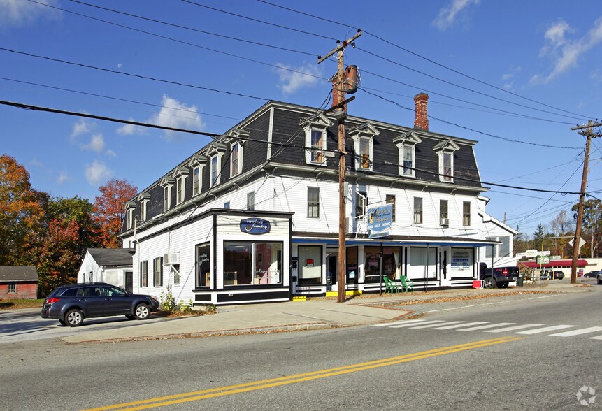 4 Main St, Goffstown, NH, 03045 Storefront Retail/Residential